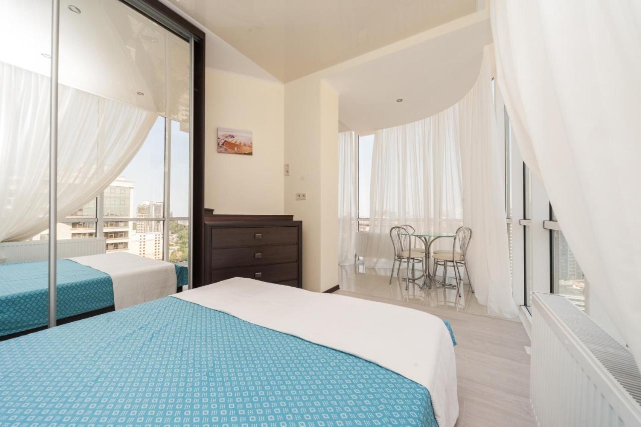 Ferienwohnung Arcadia- Gagarin Plaza 5/2 Odessa Exterior foto